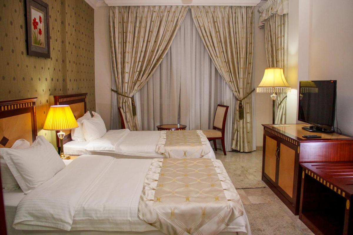 Pioneer Hotel Apartments Μουσκάτ Εξωτερικό φωτογραφία