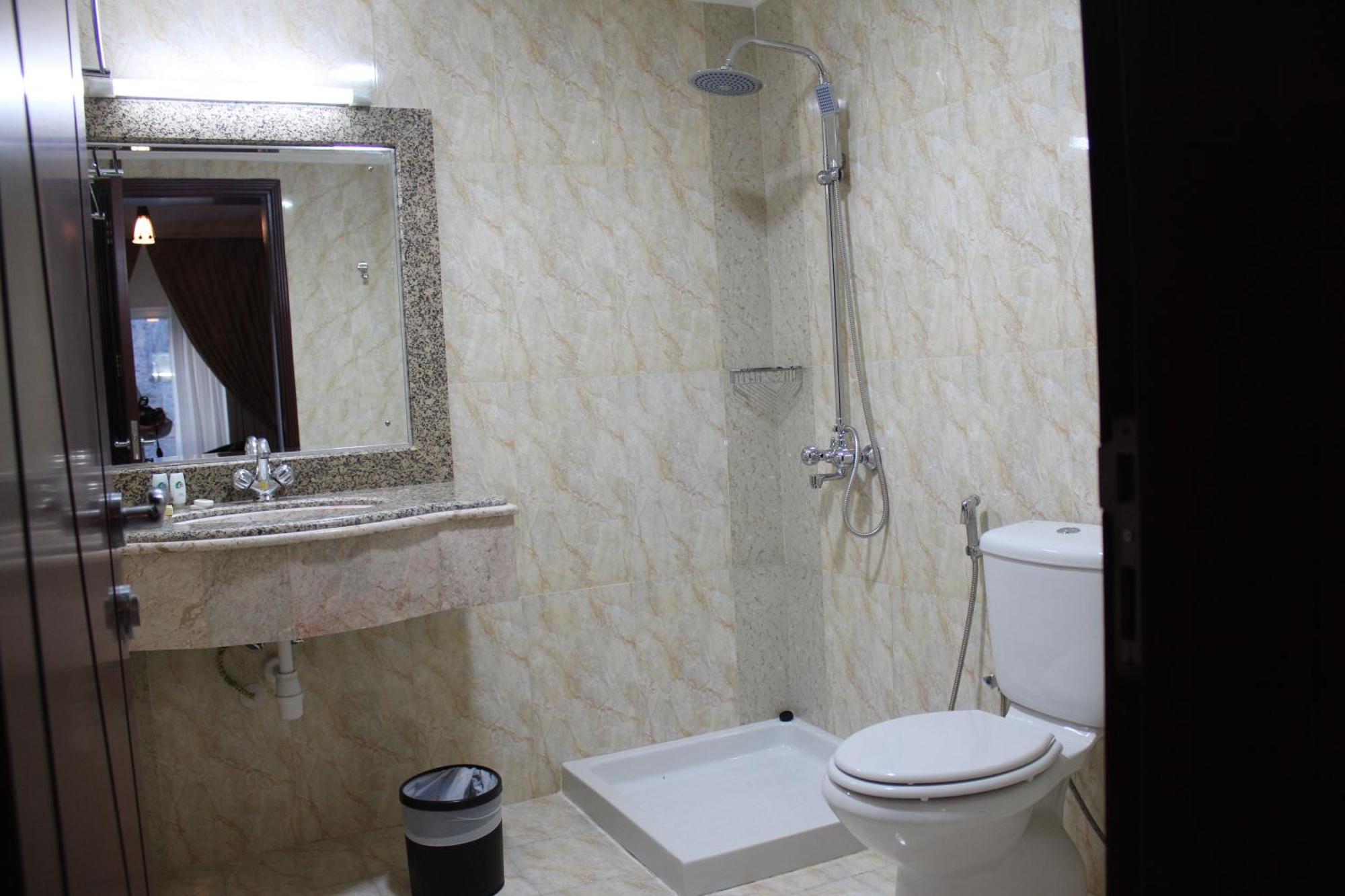 Pioneer Hotel Apartments Μουσκάτ Εξωτερικό φωτογραφία
